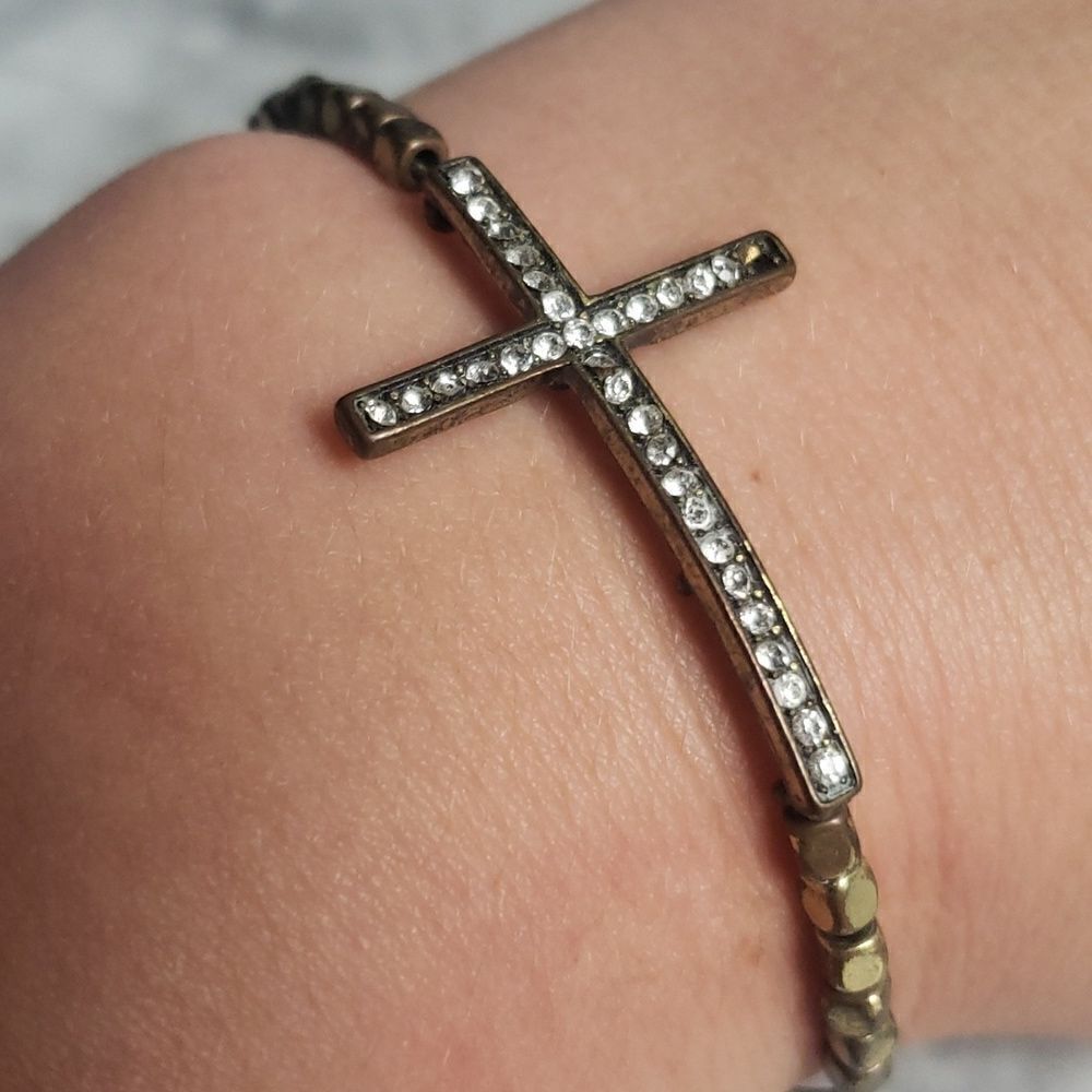 Cross Bracelet‎ - Picture 5 of 5